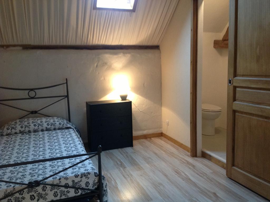 Thesecretgarden-France Bed & Breakfast Saint-Pierre-du-Lorouer Phòng bức ảnh